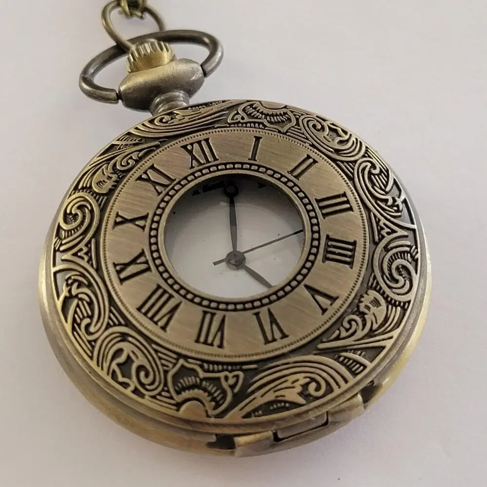 Mens Watch White Dial Gold Case Engraved Hunter Floral Quartz Alloy Chain
